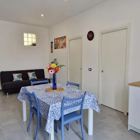 Brezza Marina - Stupendo In Centro Ferienhaus Augusta